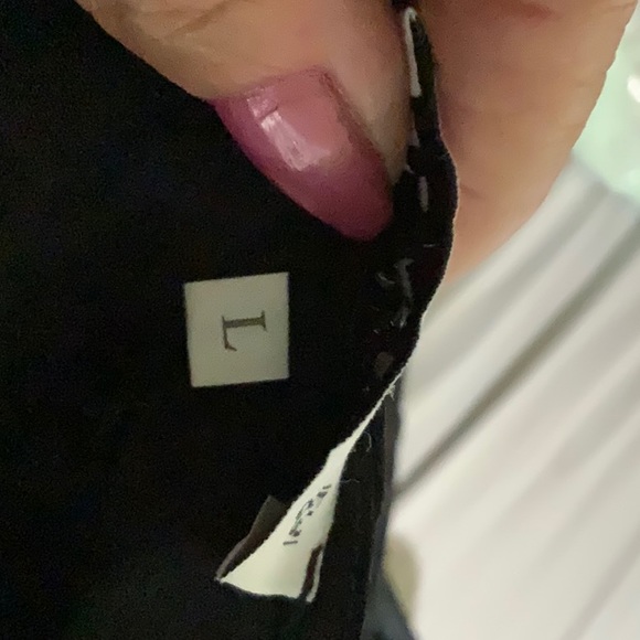 NWOT Elings classic little black dress. V neck, cape sleeve LARGE - Picture 6 of 6